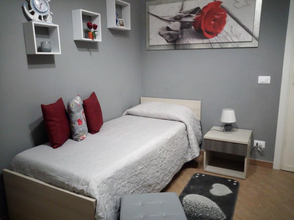 L'Oasi Del Porto Bed and Breakfast Trapani Exteriör bild